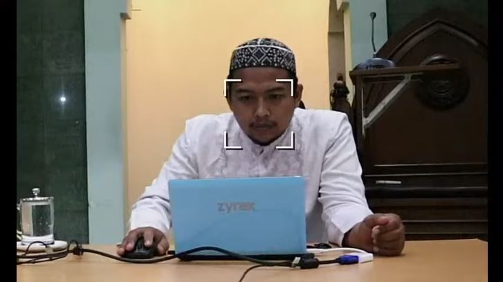 Terjemah Al Qur’an Surah Al-Baqarah (Ayat 13-17) - Ustadz Nasikin Amin